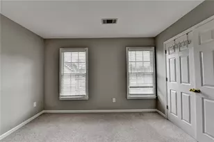 1015 Rowe Oak Cir, Lawrenceville, GA 30043 - Photo 46