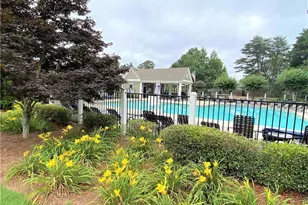 3705 Patterstone Dr, Johns Creek, GA 30022 - Photo 8