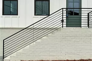 990 Viney Way NW, Atlanta, GA 30318 - Photo 2