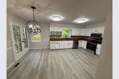 589 Waterview Drive, Lagrange, GA 30240 - Photo 10