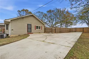 1675 Knight Cir, Loganville, GA 30052 - Photo 26