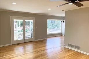 4625 Kings Down Rd, Dunwoody, GA 30338 - Photo 6