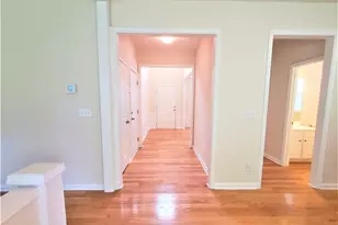 545 Friars Head Dr, Suwanee, GA 30024 - Photo 8