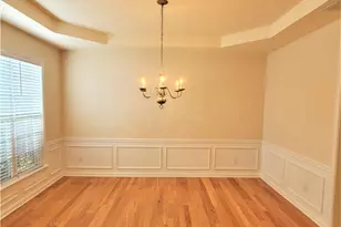 545 Friars Head Dr, Suwanee, GA 30024 - Photo 2