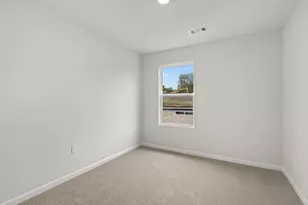 5997 Skylar Dr, Atlanta, GA 30336 - Photo 24