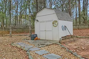 5243 Haverford Run Dr, Lilburn, GA 30047 - Photo 4