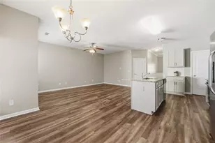 3249 Garden Glade Ln, Stonecrest, GA 30038 - Photo 8