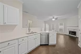 902 Tree Creek Blvd, Lawrenceville, GA 30043 - Photo 8