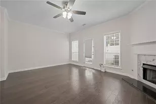 902 Tree Creek Blvd, Lawrenceville, GA 30043 - Photo 10