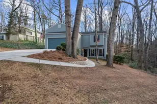 3074 Oak Dr, Marietta, GA 30066 - Photo 2