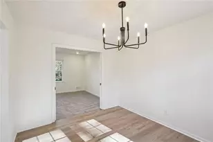 1605 Plover Rd, Jonesboro, GA 30238 - Photo 8