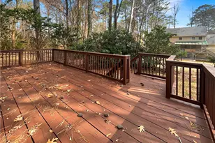 7040 Northgreen Dr, Atlanta, GA 30328 - Photo 38