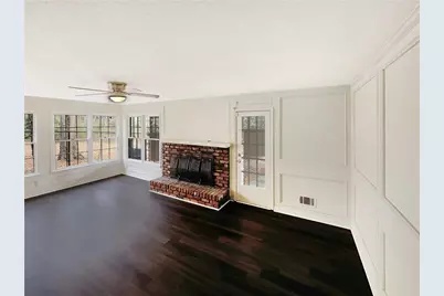 7040 Northgreen Drive, Atlanta, GA 30328 - Photo 4