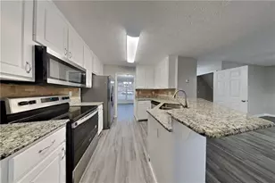 1263 Melrose Forest Ln, Lawrenceville, GA 30045 - Photo 4