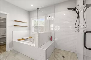 2022 Drew Dr NW, Atlanta, GA 30318 - Photo 28