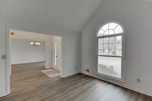 3010 Ashdowne Ct, Snellville, GA 30078 - Photo 6