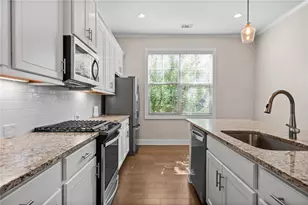 2180 Colvin Ct NW, Atlanta, GA 30318 - Photo 16