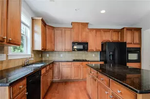 2056 Hatteras Way NW, Atlanta, GA 30318 - Photo 22