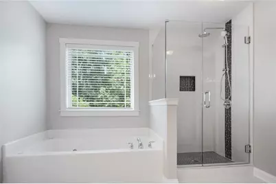 2056 Hatteras Way NW, Atlanta, GA 30318 - Photo 14