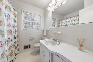 6570 Wright Rd, Atlanta, GA 30328 - Photo 22