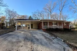 1648 Hammond Woods Cir SW, Marietta, GA 30008 - Photo 8