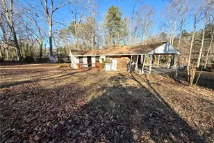 1648 Hammond Woods Cir SW, Marietta, GA 30008 - Photo 6