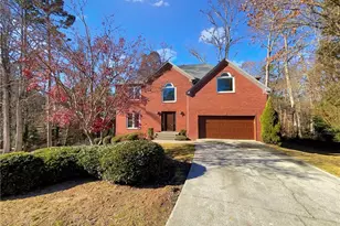 2380 Black Bear Ct, Buford, GA 30519 - Photo 1