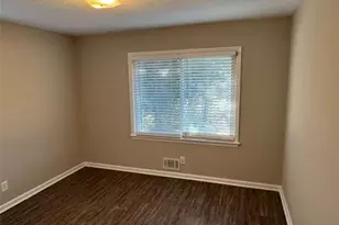 437 Lockridge Ln, Lawrenceville, GA 30046 - Photo 14