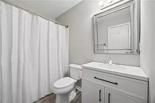 4712 Valley Ridge Dr, Duluth, GA 30096 - Photo 14