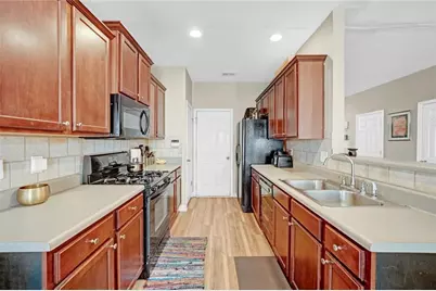 727 Celeste Lane SW, Atlanta, GA 30331 - Photo 12