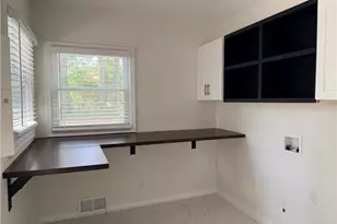 2340 Highview Rd, Atlanta, GA 30311 - Photo 10