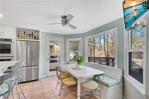 2137 Spindrift Ct, Marietta, GA 30062 - Photo 14