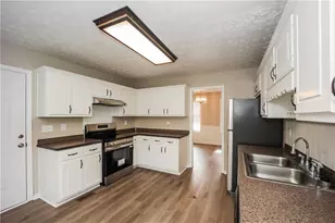 65 Avery Dr, Covington, GA 30016 - Photo 6