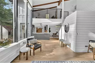 3813 Watkins Place NE, Brookhaven, GA 30319 - Photo 10