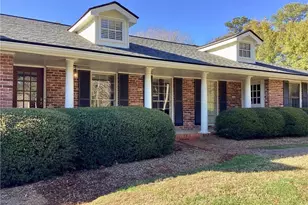 2878 Townley Cir, Atlanta, GA 30340 - Photo 2