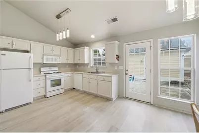 112 Ivygreen Chase, Canton, GA 30114 - Photo 6