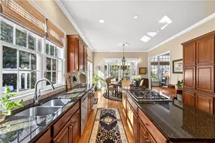 1136 Bellewood Square, Dunwoody, GA 30338 - Photo 10