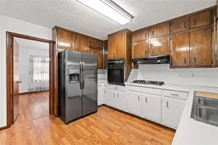 4578 Craghill Cir, Stone Mountain, GA 30083 - Photo 8