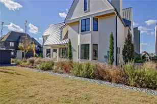 100 Carlyle Ln, Fayetteville, GA 30214 - Photo 2