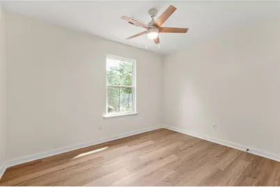 5242 Cindy Way, Stone Mountain, GA 30083 - Photo 16