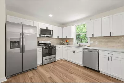 5242 Cindy Way, Stone Mountain, GA 30083 - Photo 10