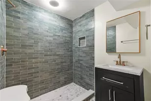 5242 Cindy Way, Stone Mountain, GA 30083 - Photo 26