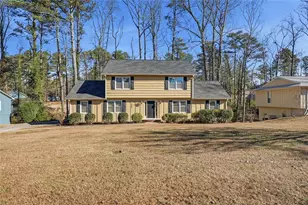 2328 Horseshoe Bend Rd SW, Marietta, GA 30064 - Photo 2