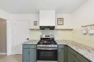 688 Greenhedge Dr, Stone Mountain, GA 30088 - Photo 18