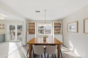 688 Greenhedge Dr, Stone Mountain, GA 30088 - Photo 12