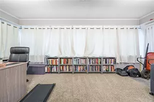 3629 Rolling Green Ridge SW, Atlanta, GA 30331 - Photo 12