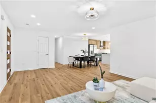 2720 Ivanhoe Ln SE, Smyrna, GA 30082 - Photo 6