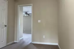 6614 Splashwater Dr, Flowery Branch, GA 30542 - Photo 12