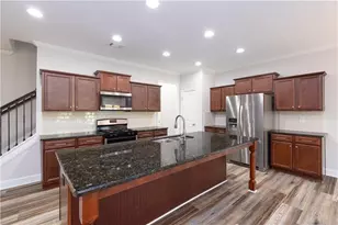 2035 Wheylon Dr, Lawrenceville, GA 30044 - Photo 2