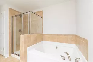 2035 Wheylon Dr, Lawrenceville, GA 30044 - Photo 10